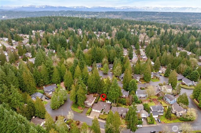 13830 173rd Avenue NE, Redmond, WA 98052