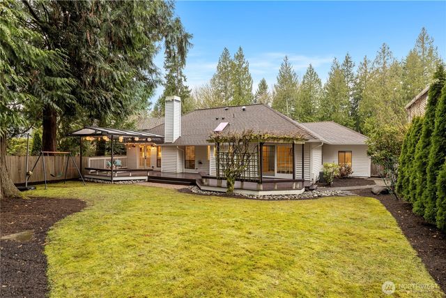 13830 173rd Avenue NE, Redmond, WA 98052