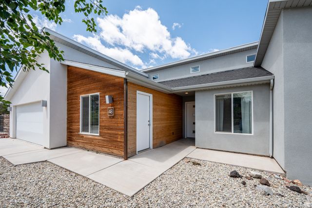 48 S CIMARRON CIR, Cedar City, UT 84720