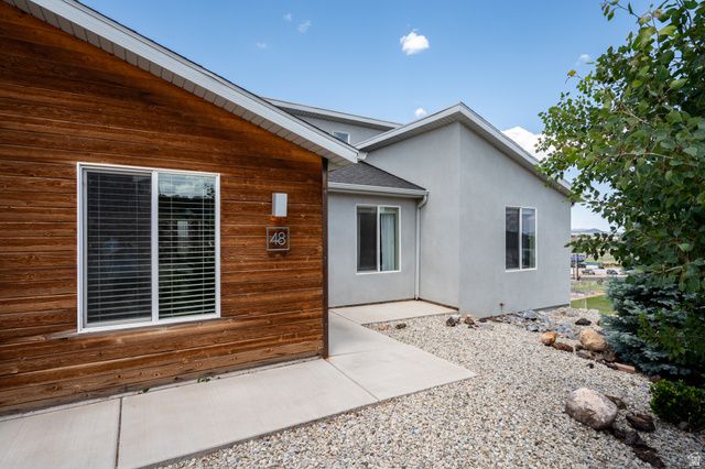 48 S CIMARRON CIR, Cedar City, UT 84720