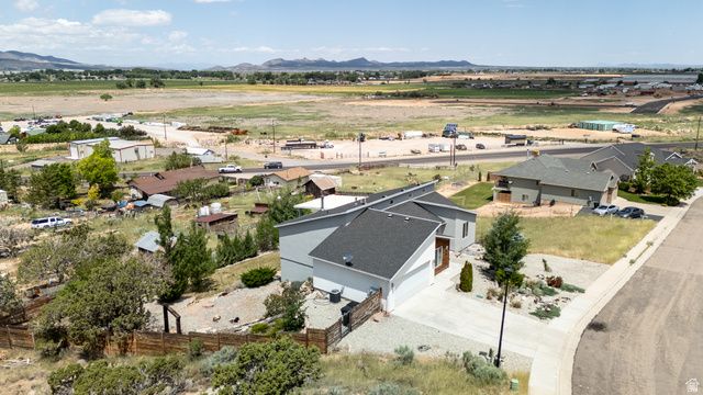 48 S CIMARRON CIR, Cedar City, UT 84720