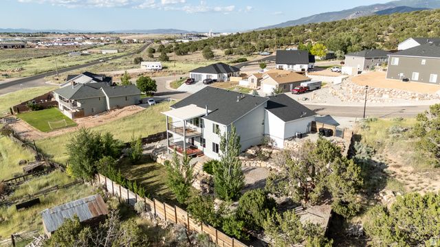 48 S CIMARRON CIR, Cedar City, UT 84720