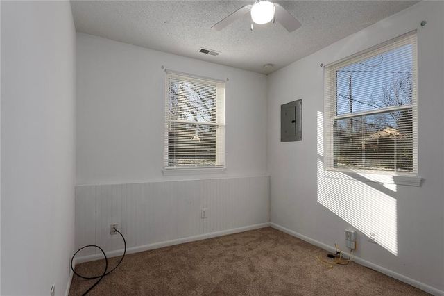 808 S Mills Street, Independence, MO 64050