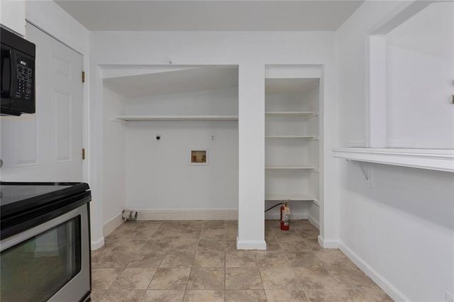 808 S Mills Street, Independence, MO 64050