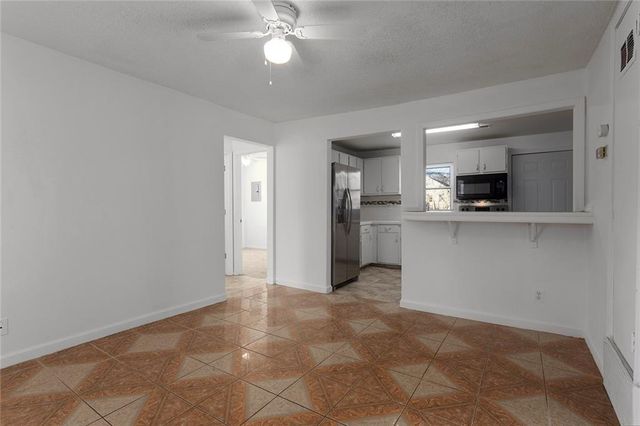 808 S Mills Street, Independence, MO 64050