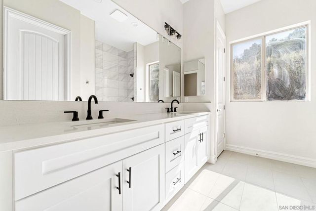 12635 Via Vigneto, Lakeside, CA 92040