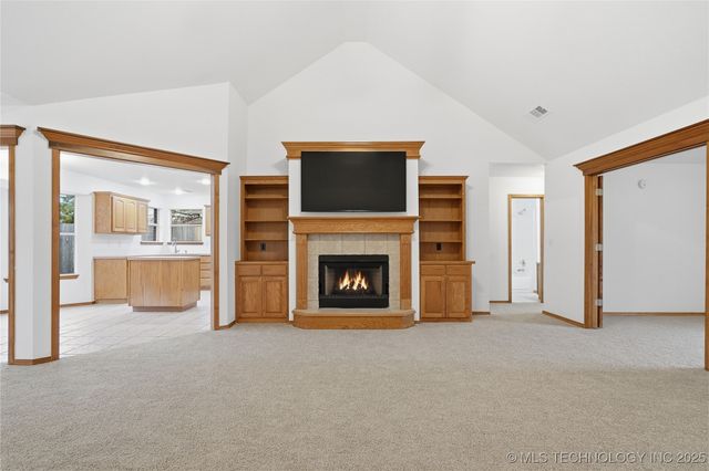 10720 E 119th Street N, Collinsville, OK 74021