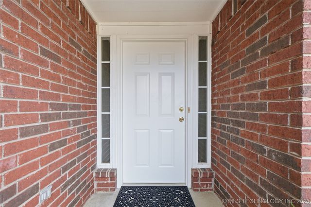 10720 E 119th Street N, Collinsville, OK 74021