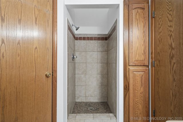 10720 E 119th Street N, Collinsville, OK 74021