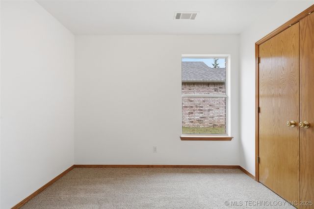 10720 E 119th Street N, Collinsville, OK 74021