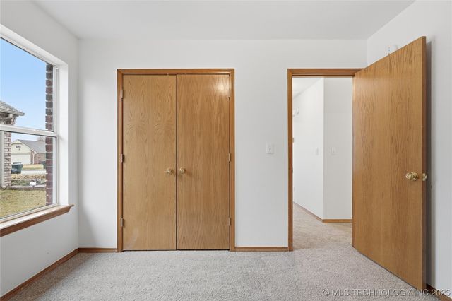 10720 E 119th Street N, Collinsville, OK 74021