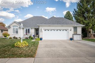 54676 Carnation Drive, Macomb, MI 48042