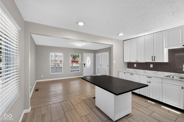 3301 Auburn Drive, Indianapolis, IN 46224