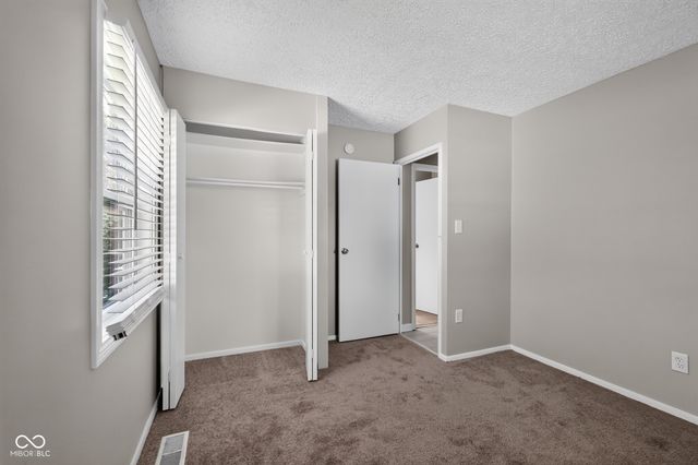 3301 Auburn Drive, Indianapolis, IN 46224