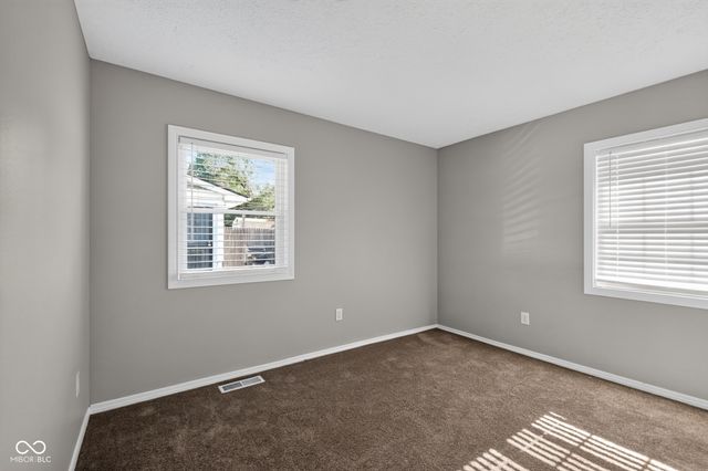 3301 Auburn Drive, Indianapolis, IN 46224