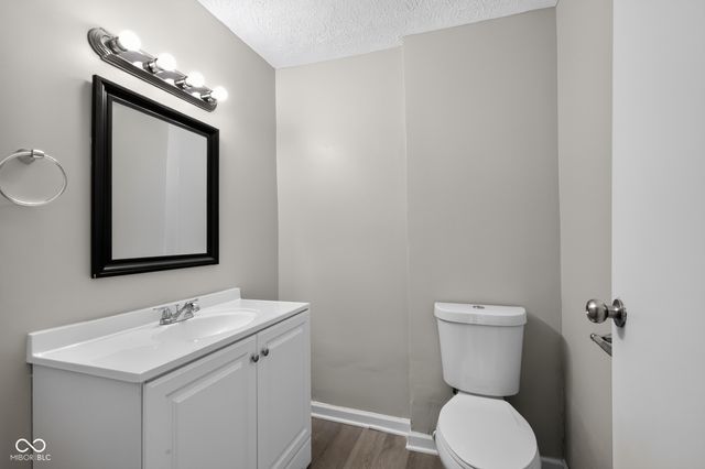 3301 Auburn Drive, Indianapolis, IN 46224