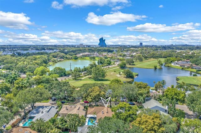 136 Greens Road, Hollywood, FL 33021