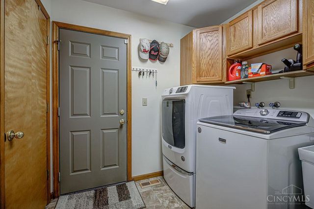 2405 Smith Road, Hamilton, OH 45013