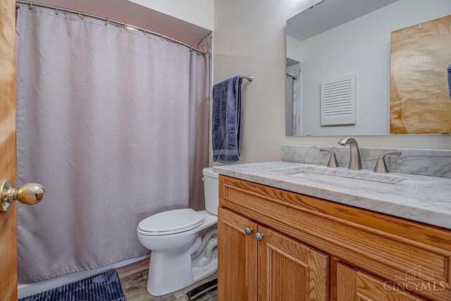 2405 Smith Road, Hamilton, OH 45013