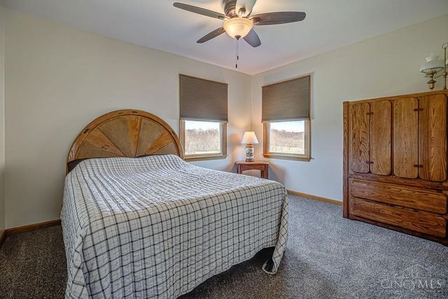 2405 Smith Road, Hamilton, OH 45013