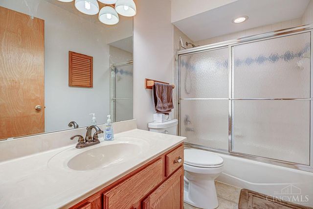 2405 Smith Road, Hamilton, OH 45013