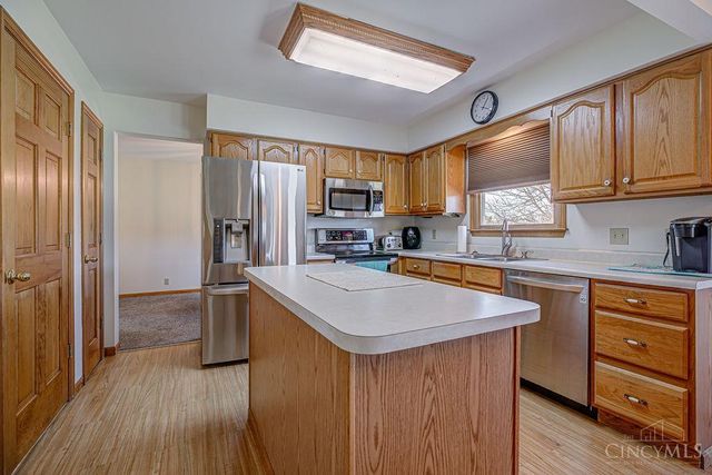 2405 Smith Road, Hamilton, OH 45013