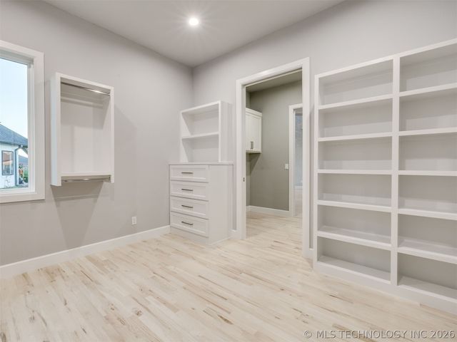 5908 E 126th Street S, Bixby, OK 74008
