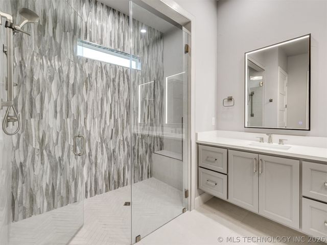 5908 E 126th Street S, Bixby, OK 74008