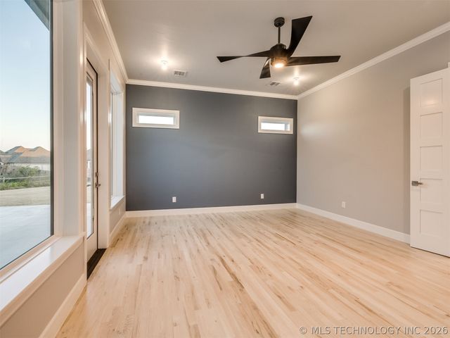 5908 E 126th Street S, Bixby, OK 74008