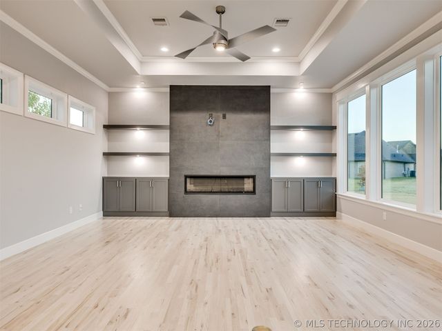 5908 E 126th Street S, Bixby, OK 74008