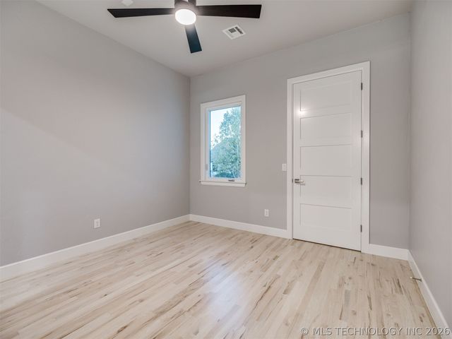 5908 E 126th Street S, Bixby, OK 74008