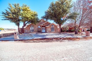 101 Fannin Avenue, Levelland, TX 79336