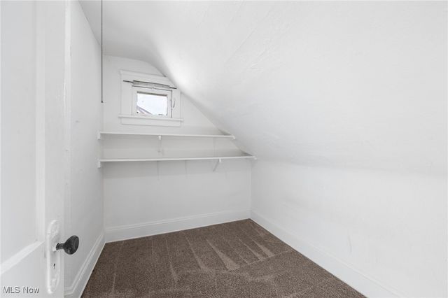 2027 Treadway Avenue, Cleveland, OH 44109