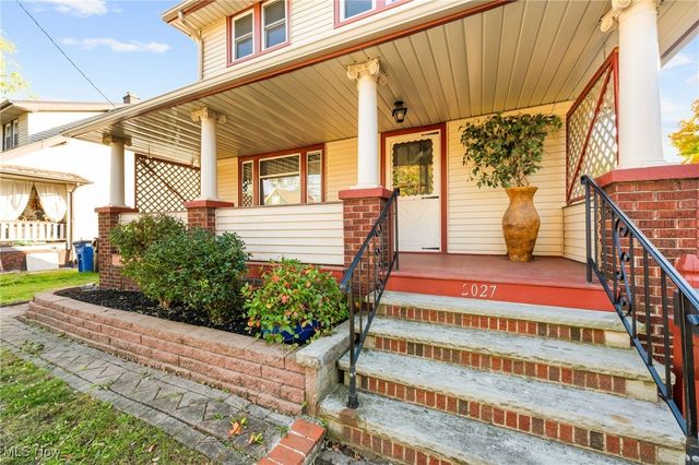 2027 Treadway Avenue, Cleveland, OH 44109