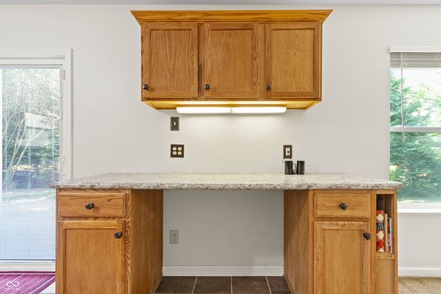 6941 Devinney Lane, Indianapolis, IN 46221
