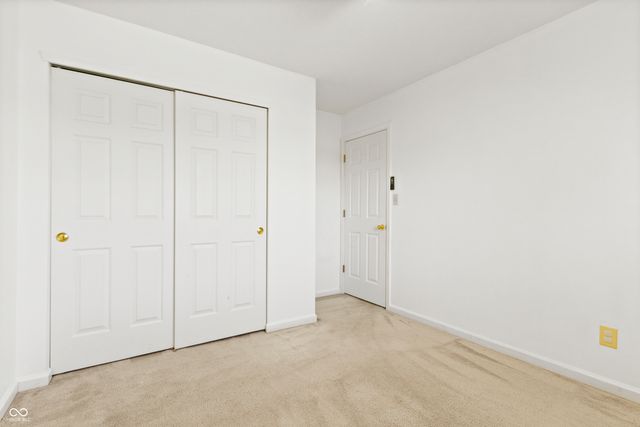 6941 Devinney Lane, Indianapolis, IN 46221