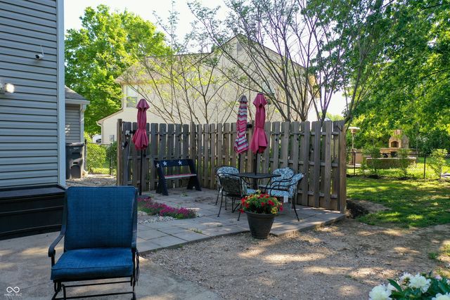 6941 Devinney Lane, Indianapolis, IN 46221
