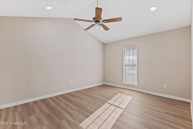 7050 Dunbarton Drive, Horn Lake, MS 38637