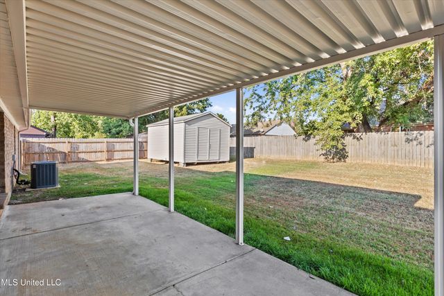 7050 Dunbarton Drive, Horn Lake, MS 38637