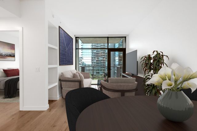 1212 Demonbreun St Apt 910, Nashville, TN 37203