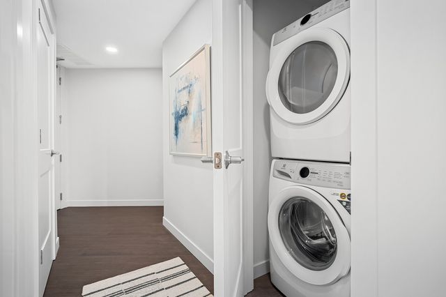 1212 Demonbreun St Apt 910, Nashville, TN 37203