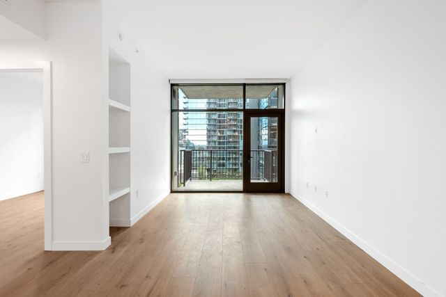 1212 Demonbreun St Apt 910, Nashville, TN 37203