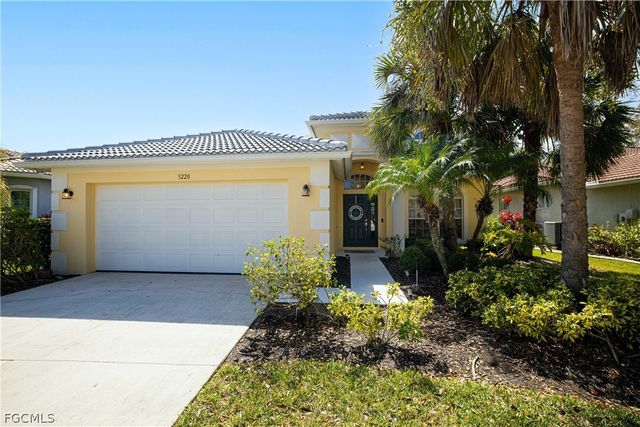 3220 Midship DR, North Fort Myers, FL 33903