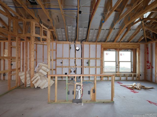 101 Greeley Drive, Floresville, TX 78114