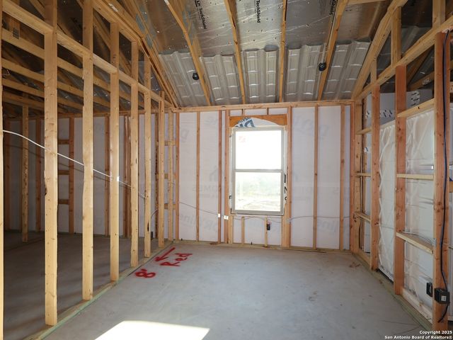 101 Greeley Drive, Floresville, TX 78114