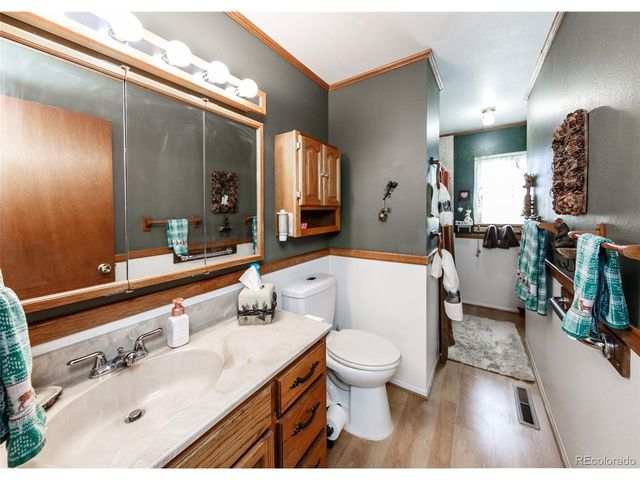 2527 E Caramillo St, Colorado Springs, CO 80909