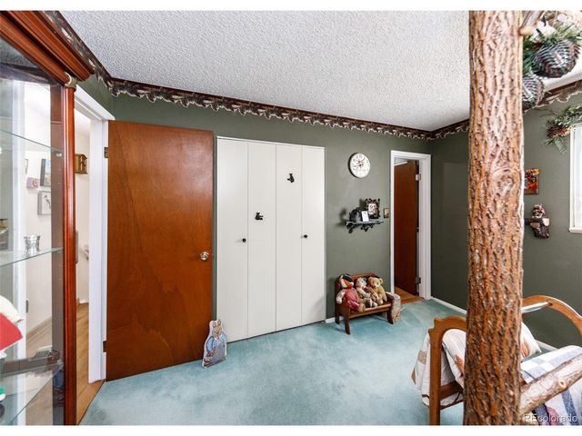 2527 E Caramillo St, Colorado Springs, CO 80909
