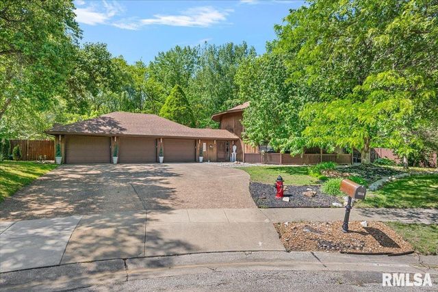 3316 COLLINGWOOD Drive, Springfield, IL 62711