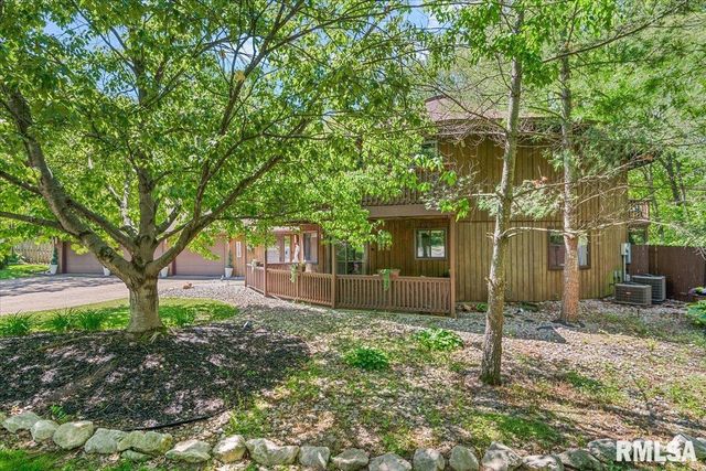 3316 COLLINGWOOD Drive, Springfield, IL 62711