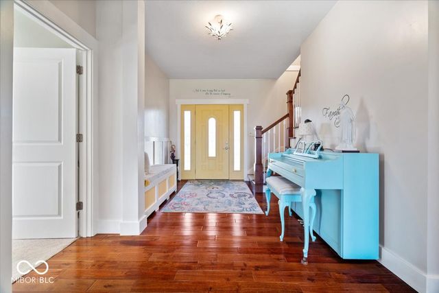 1247 N County Road 900 E, Avon, IN 46123